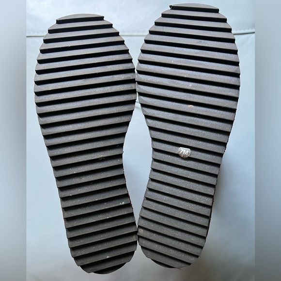 Red Glitter Traitor Boots Size 7 - Picture 4 of 6